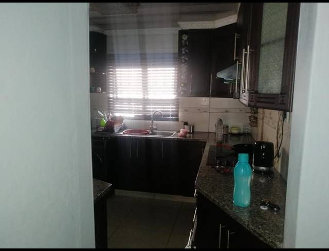 3 BEDROOM HOUSE FOR SALE IN UMLAZI M